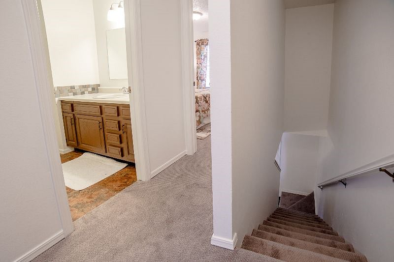 Furnished Finder property 372022_1 photo 9