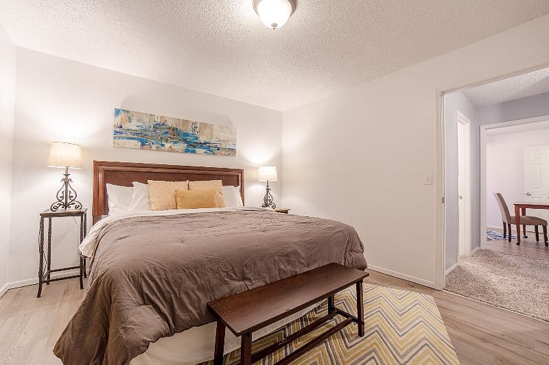 Furnished Finder property 372022_2 photo 4