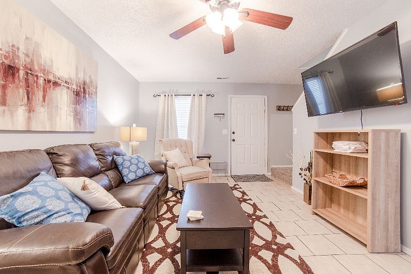 Furnished Finder property 372022_2 photo 10