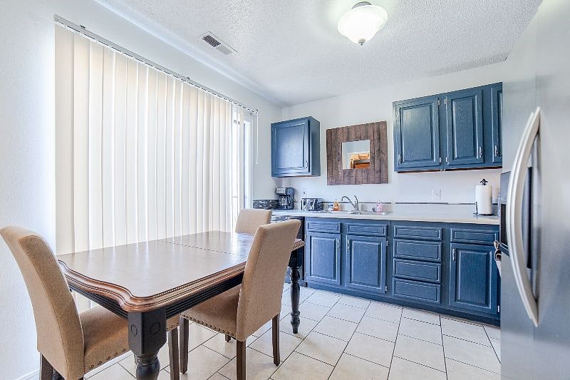 Furnished Finder property 372022_2 photo 14