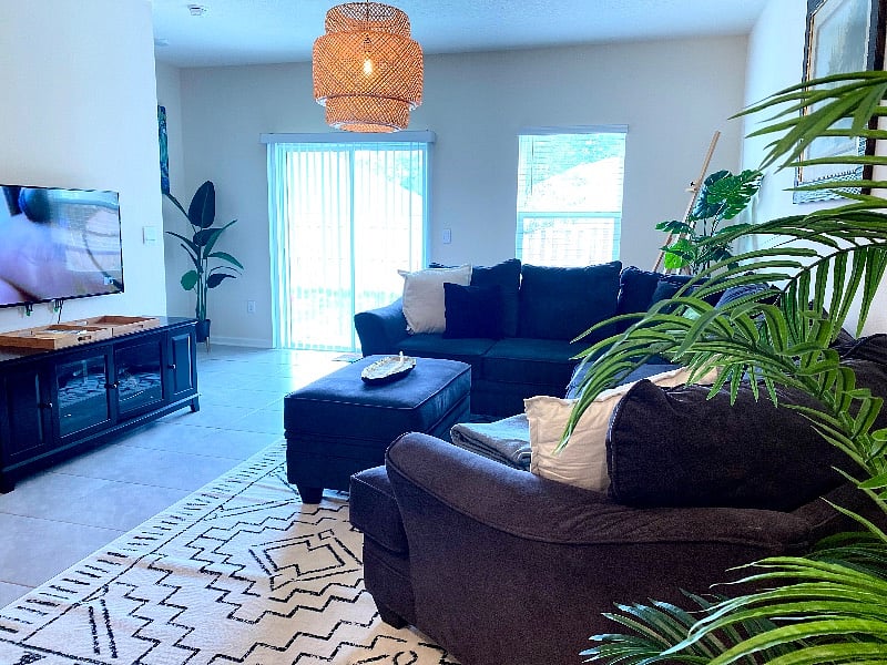 Furnished Finder property 372061_1 photo 3