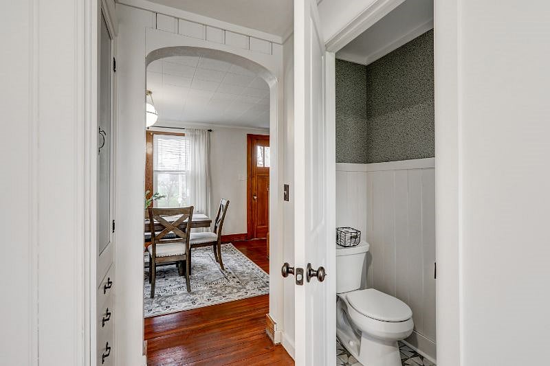 Furnished Finder property 372101_1 photo 14