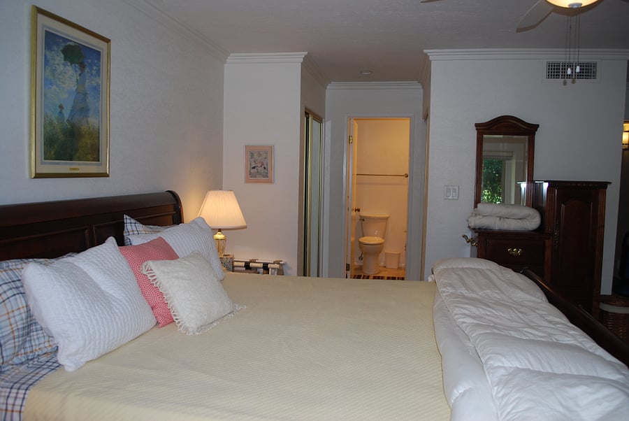 Furnished Finder property 372102_1 photo 23