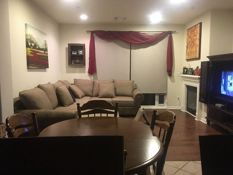 Furnished Finder property 372162_1 photo 5