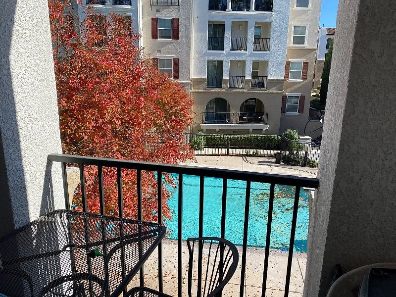 Furnished Finder property 372162_1 photo 8