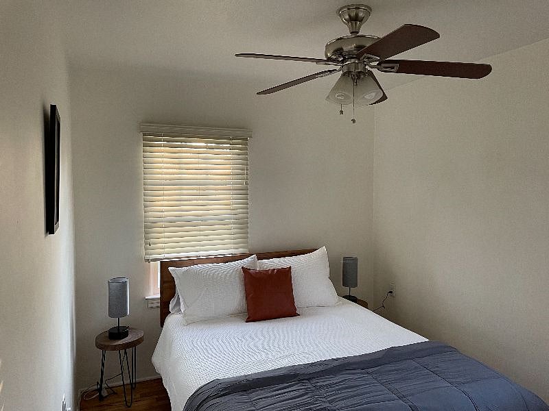 Furnished Finder property 372185_1 photo 4