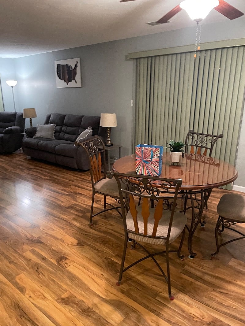 Furnished Finder property 372200_1 photo 4