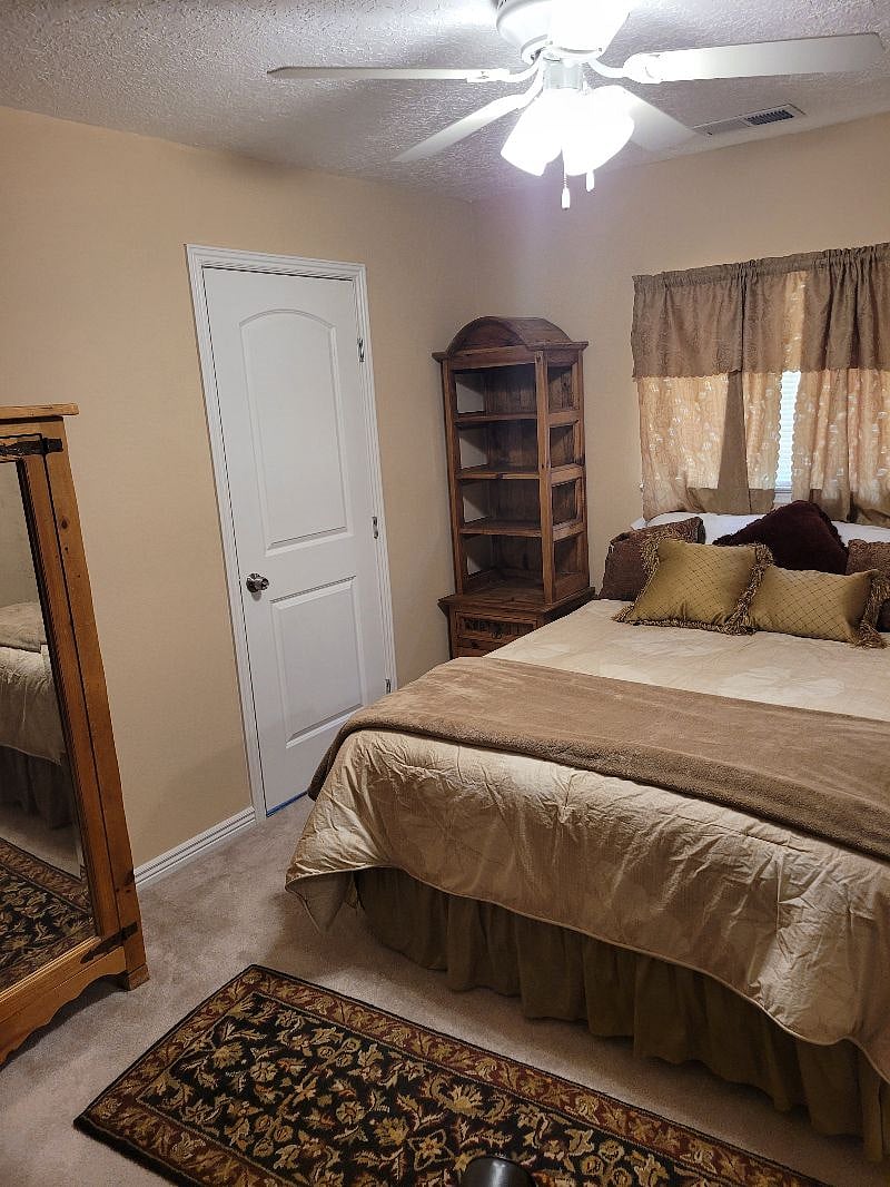 Furnished Finder property 372233_1 photo 14