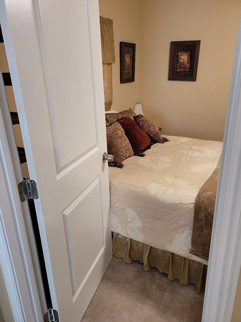 Furnished Finder property 372233_1 photo 32