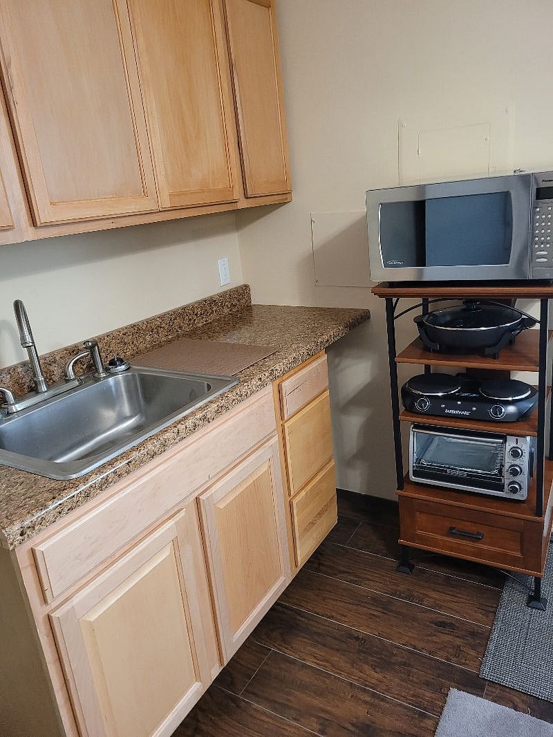 Furnished Finder property 372233_1 photo 42