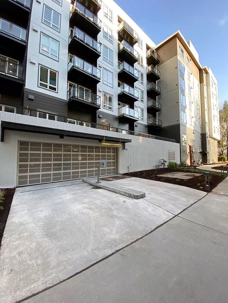 Furnished Finder property 372243_1 photo 11