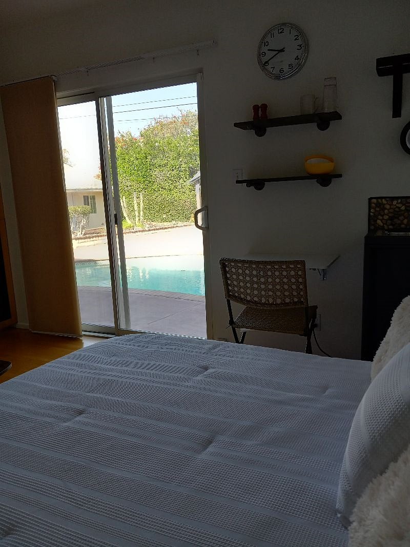 Furnished Finder property 372248_1 photo 6