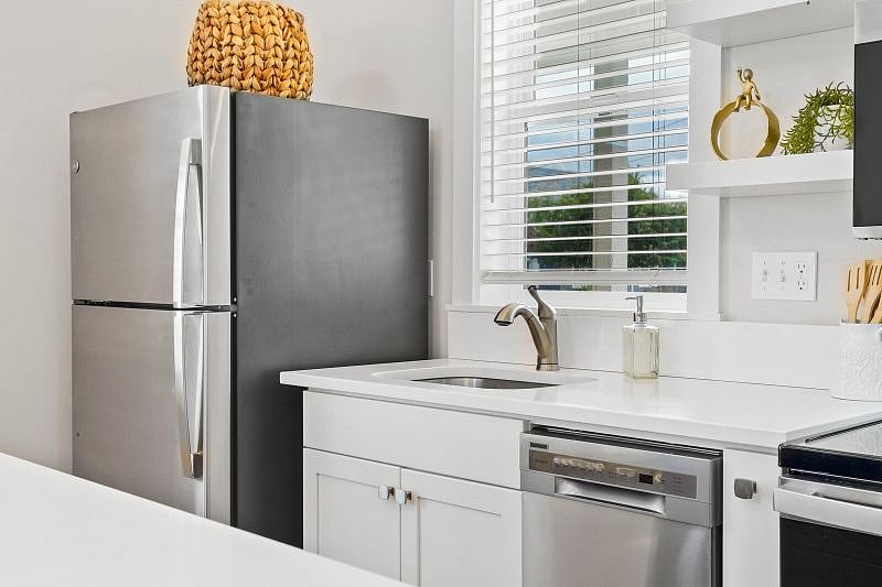 Furnished Finder property 372255_1 photo 17