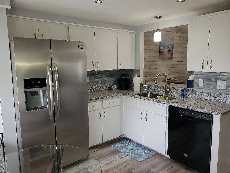 Furnished Finder property 372287_1 photo 9
