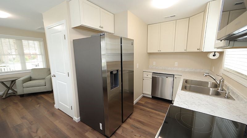 Furnished Finder property 372301_1 photo 8