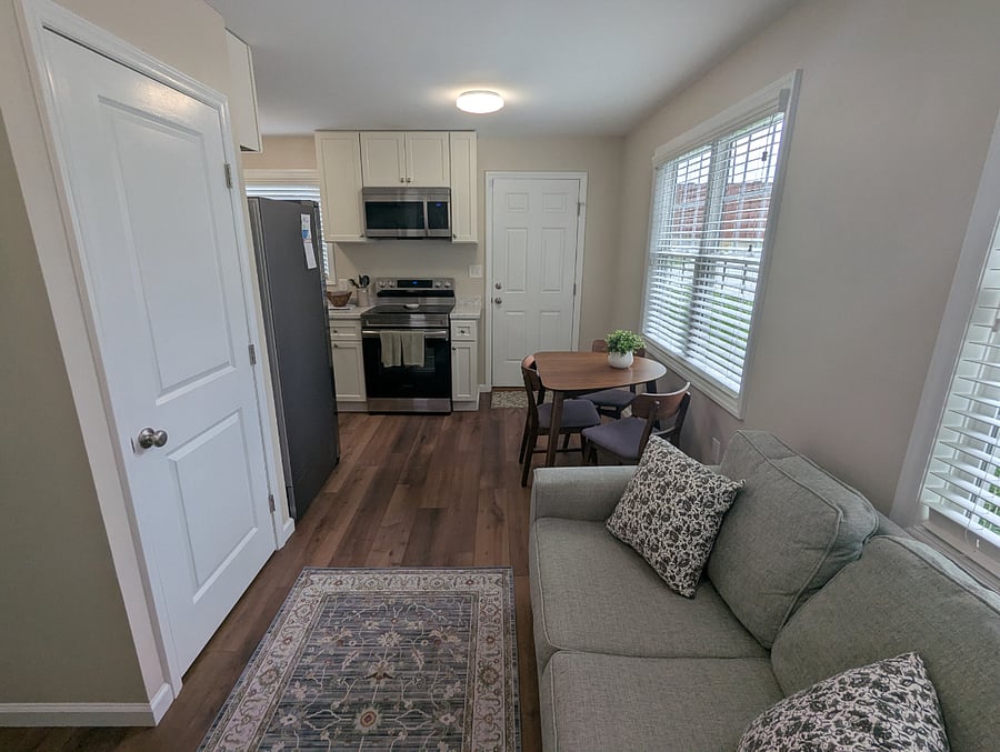 Furnished Finder property 372301_1 photo 10