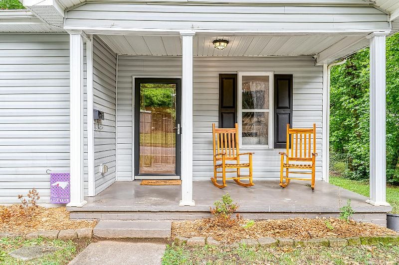 Furnished Finder property 372341_1 photo 17