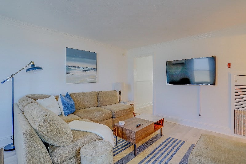 Furnished Finder property 372347_1 photo 15