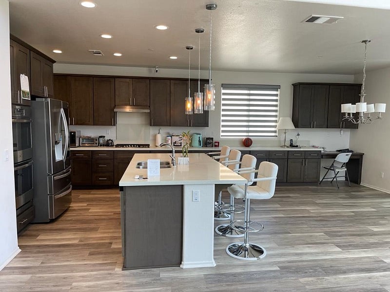Furnished Finder property 372356_1 photo 6