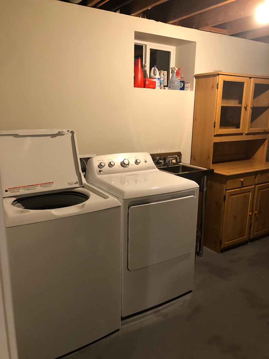 Kitchenette and laundry