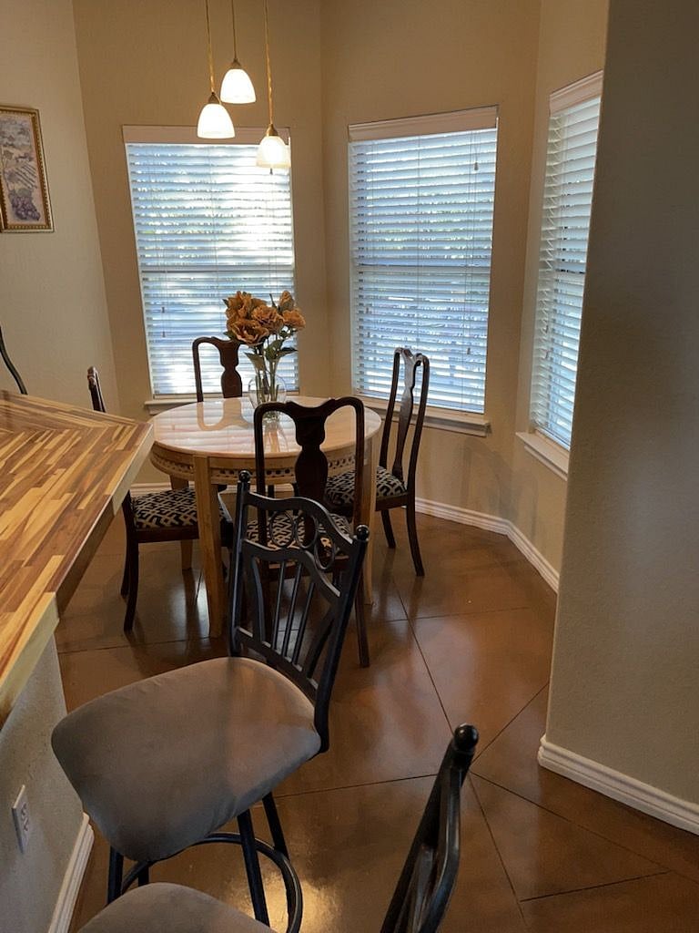 Furnished Finder property 372376_1 photo 10