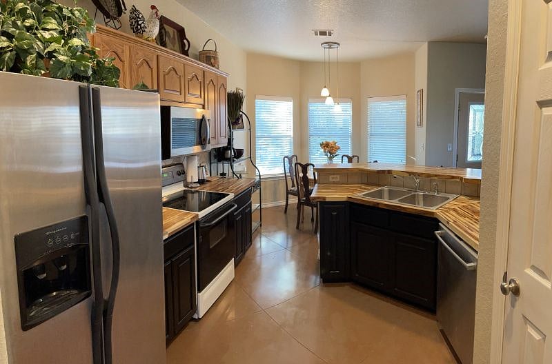 Furnished Finder property 372376_1 photo 7