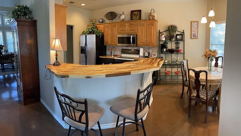 Furnished Finder property 372376_1 photo 4