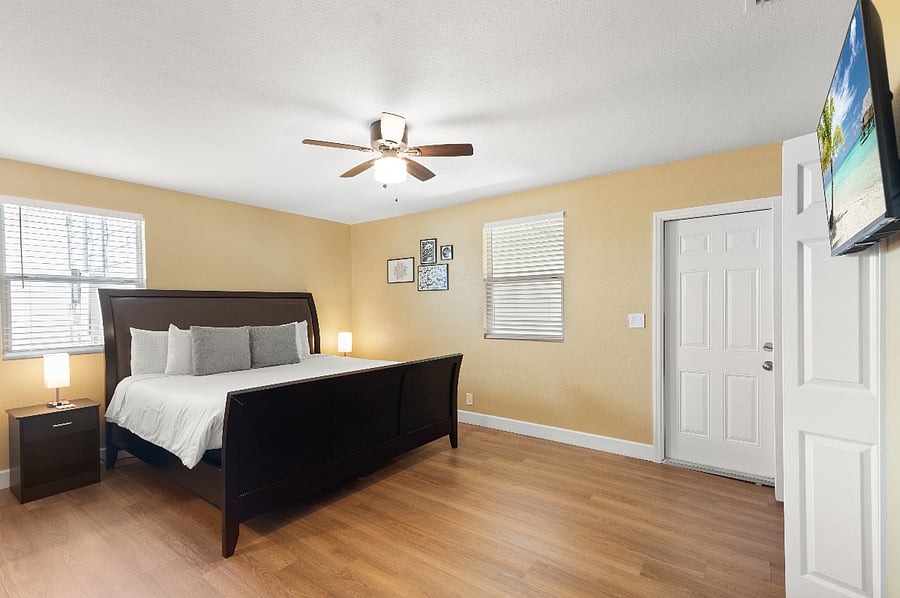 Furnished Finder property 372400_1 photo 4
