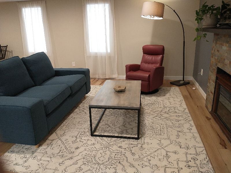 Furnished Finder property 372406_1 photo 3