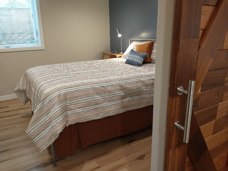 Furnished Finder property 372406_1 photo 6