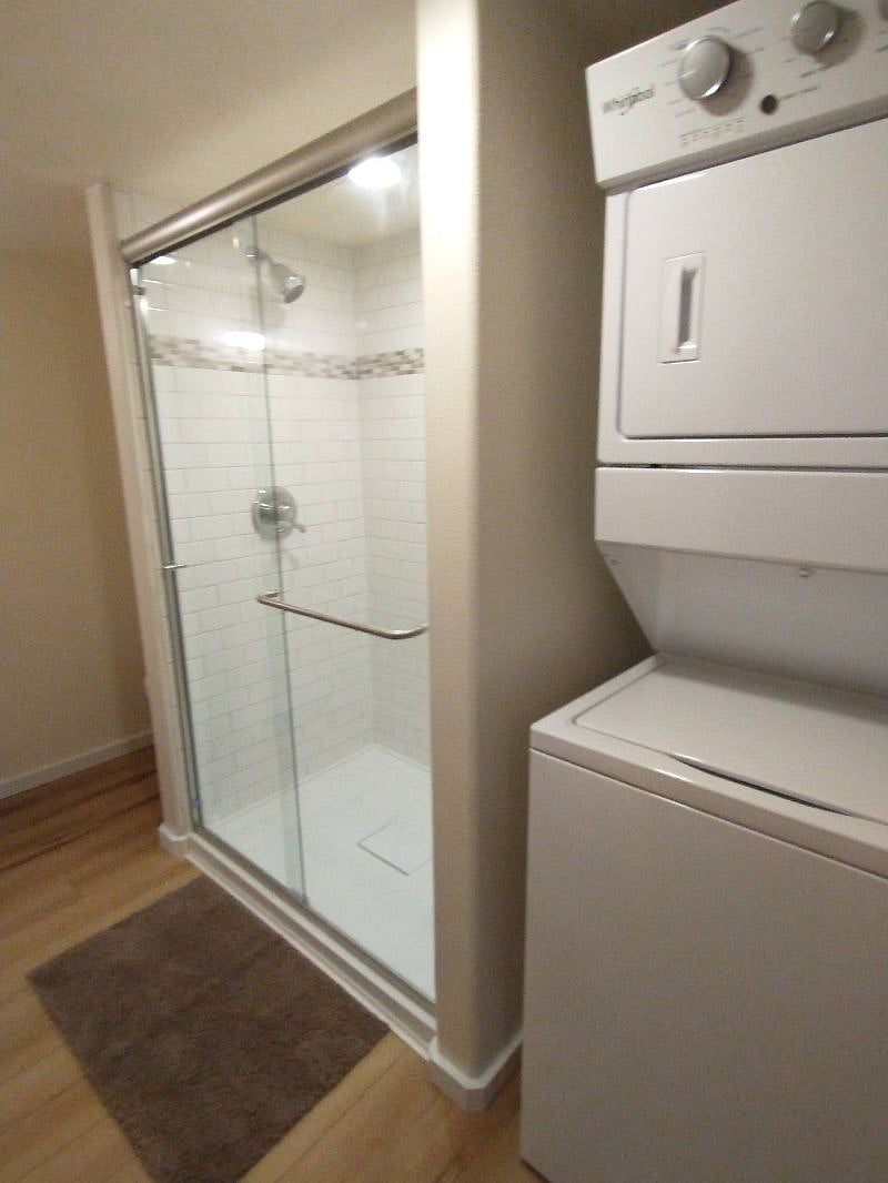 Furnished Finder property 372406_1 photo 12