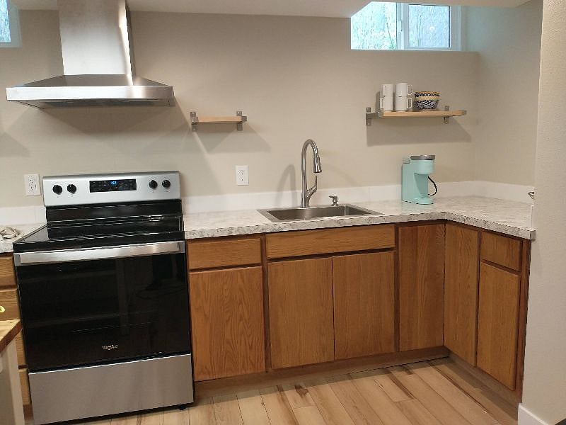 Furnished Finder property 372406_1 photo 13