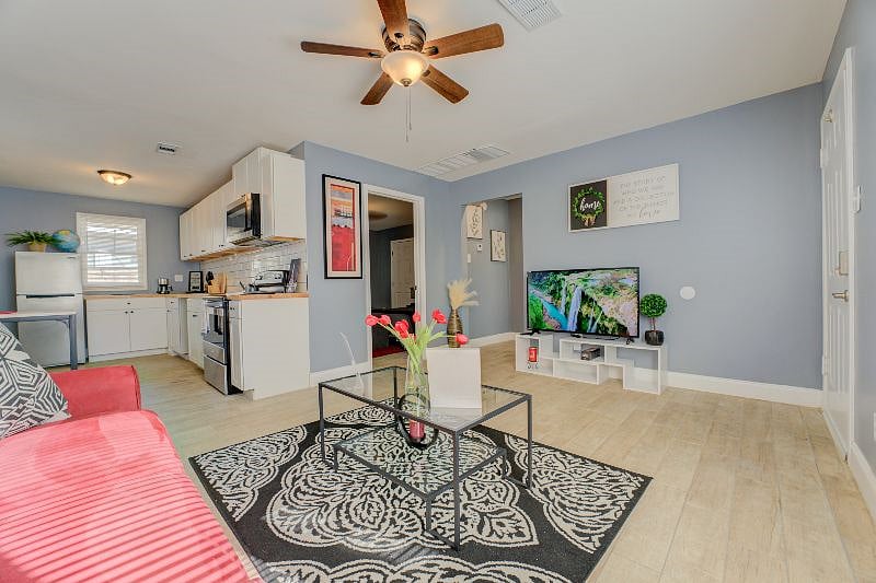 Furnished Finder property 372441_1 photo 21