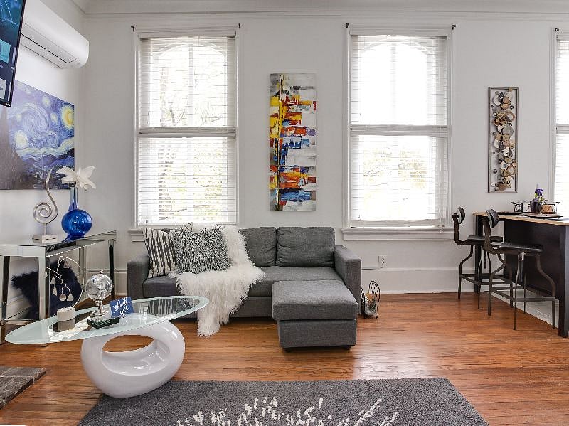 Living room area for your relaxation!