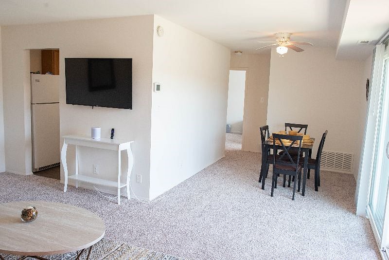 Furnished Finder property 372463_1 photo 15
