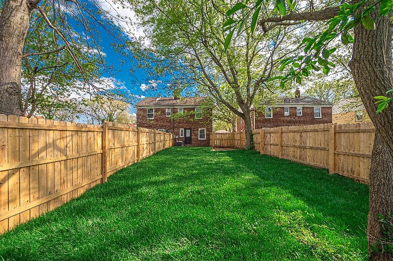 Furnished Finder property 372466_1 photo 6