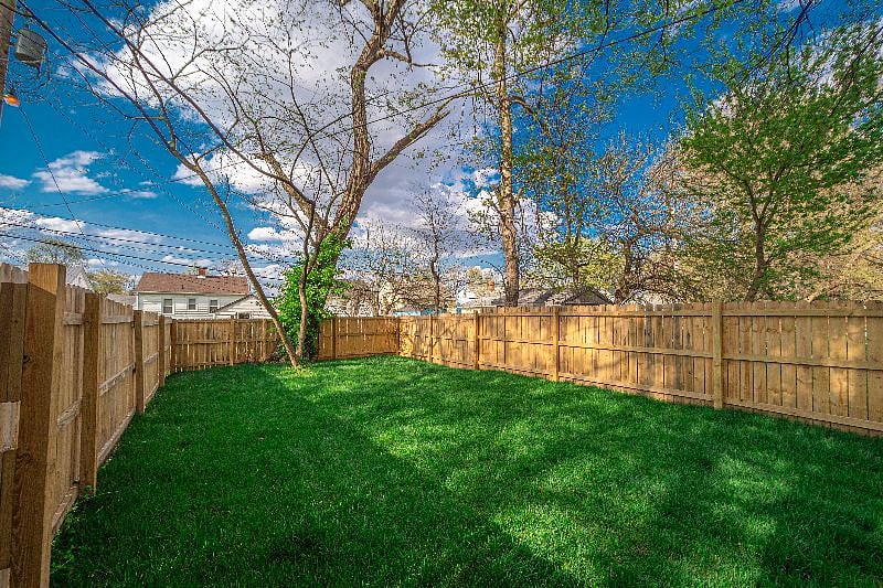 Furnished Finder property 372466_1 photo 9