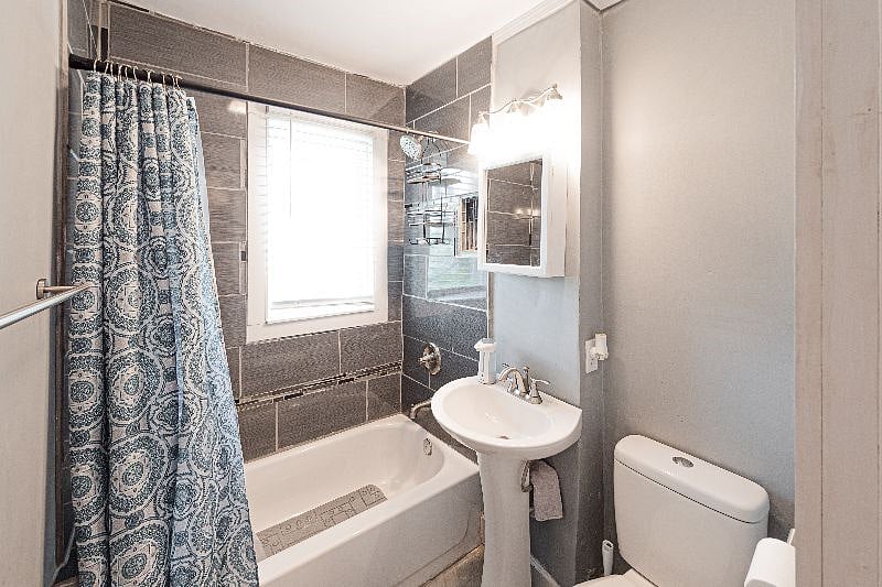 Furnished Finder property 372466_1 photo 25