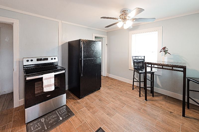 Furnished Finder property 372466_1 photo 33