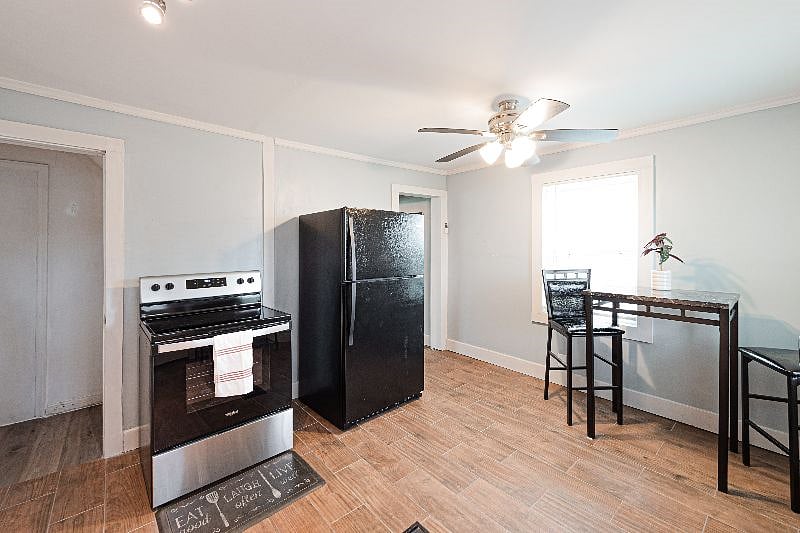 Furnished Finder property 372466_1 photo 38