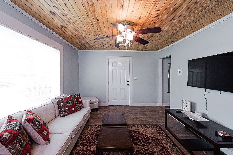 Furnished Finder property 372466_1 photo 43