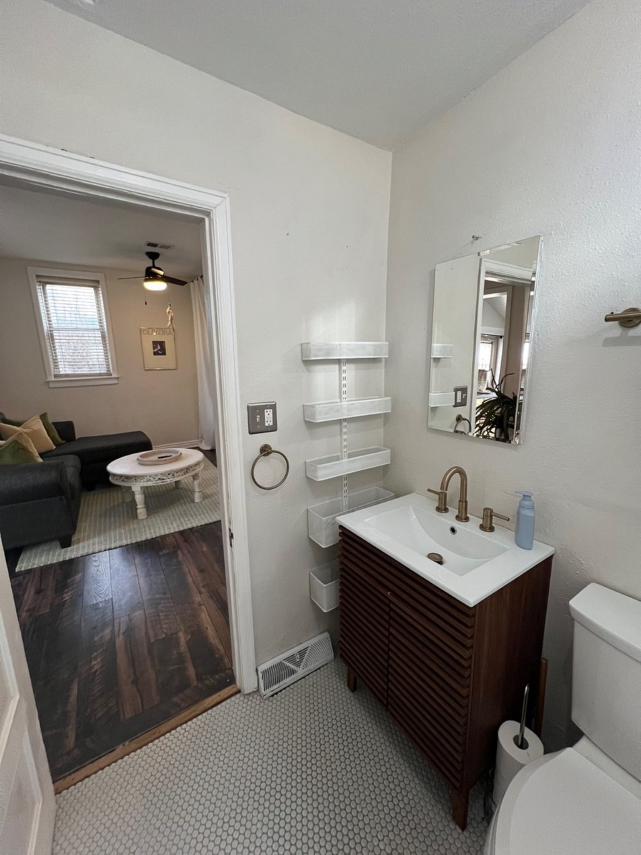 Furnished Finder property 372479_1 photo 12