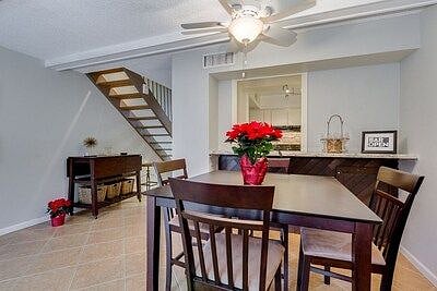 Furnished Finder property 372502_1 photo 11