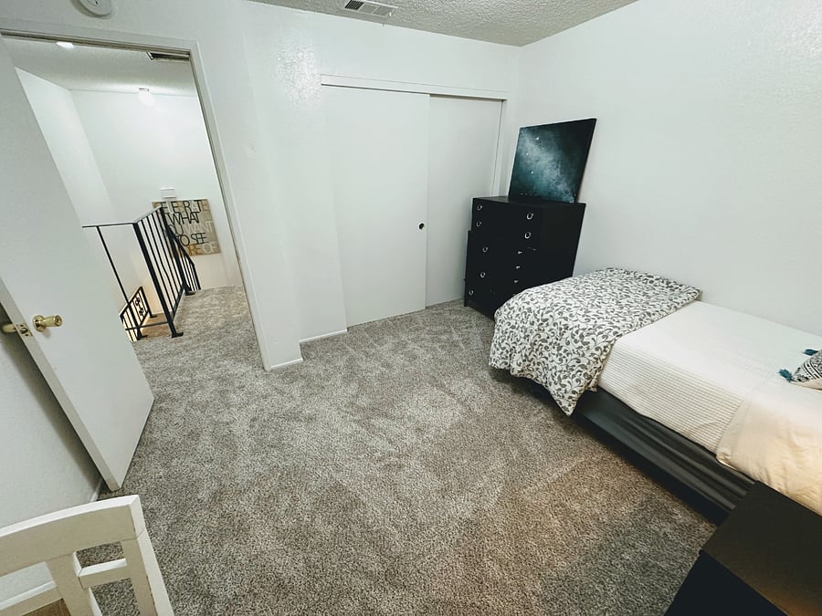 Furnished Finder property 372527_1 photo 25