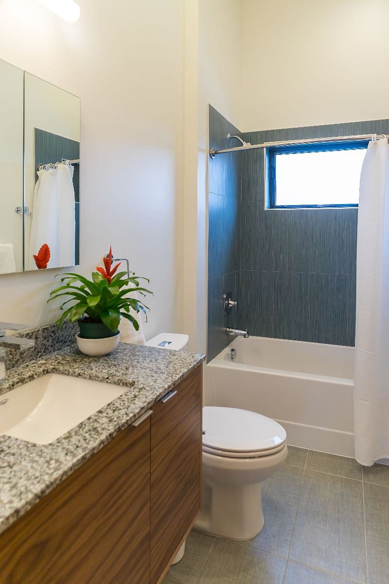 Furnished Finder property 372580_1 photo 12