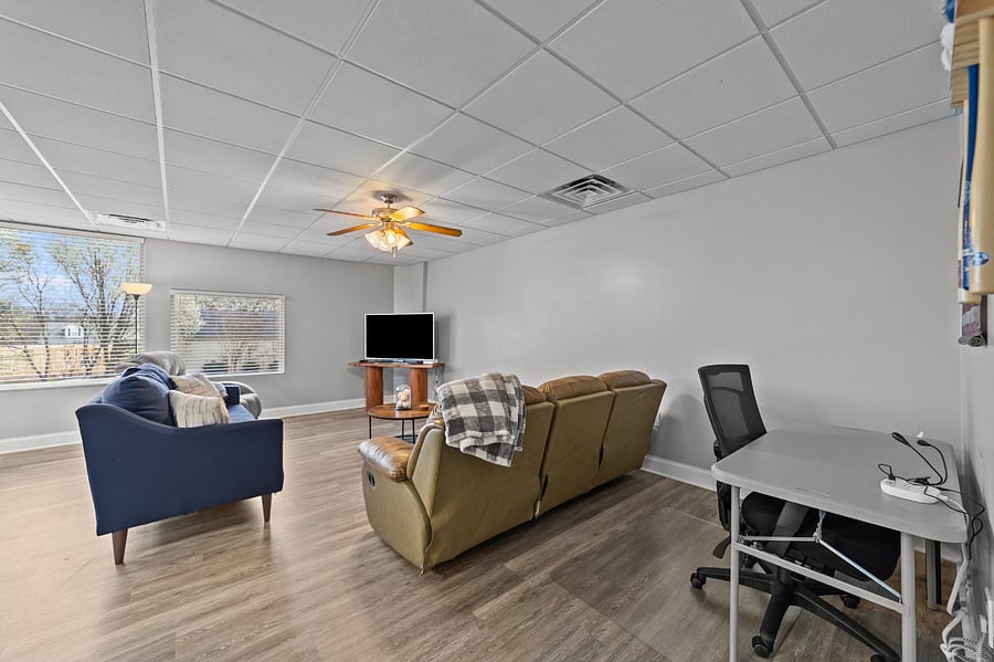 Furnished Finder property 372590_1 photo 4