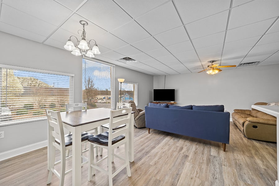 Furnished Finder property 372590_1 photo 20