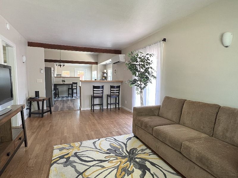 Furnished Finder property 372591_1 photo 5