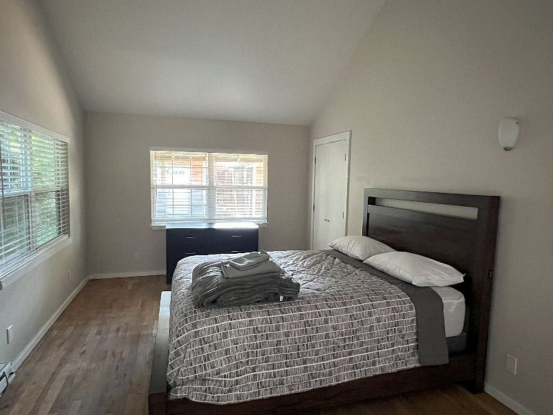 Furnished Finder property 372591_1 photo 10