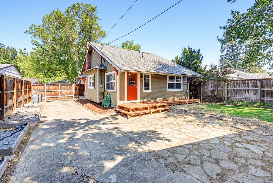 Furnished Finder property 372591_1 photo 15